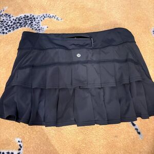 Lululemon Run: Pace Setter Skirt Sz 10 In Black